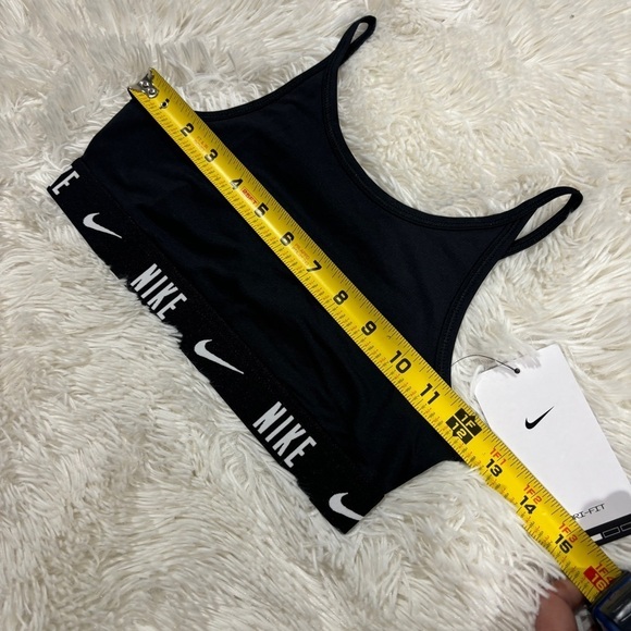 Nike One Big Kids' (Girls') Sports Bra Black & white NWT Size Medium - Picture 5 of 11